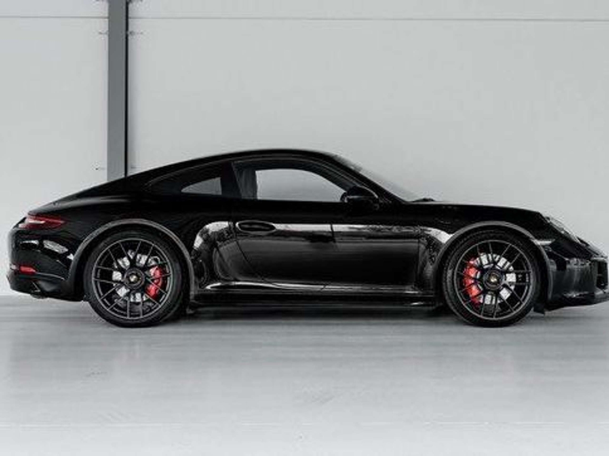 Porsche 991 991.2 Carrera 4 GTS Coupé PDK